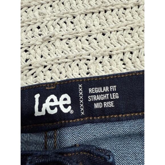 NWOT Lee Jeans Regular Fit Straight Mid Rise Womens Plus Size 20P Stretch Blue - Picture 2 of 11